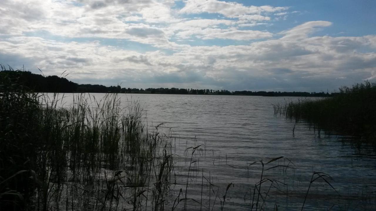 Dziki Brzeg Jezioraka Villa Zalewo  ภายนอก รูปภาพ